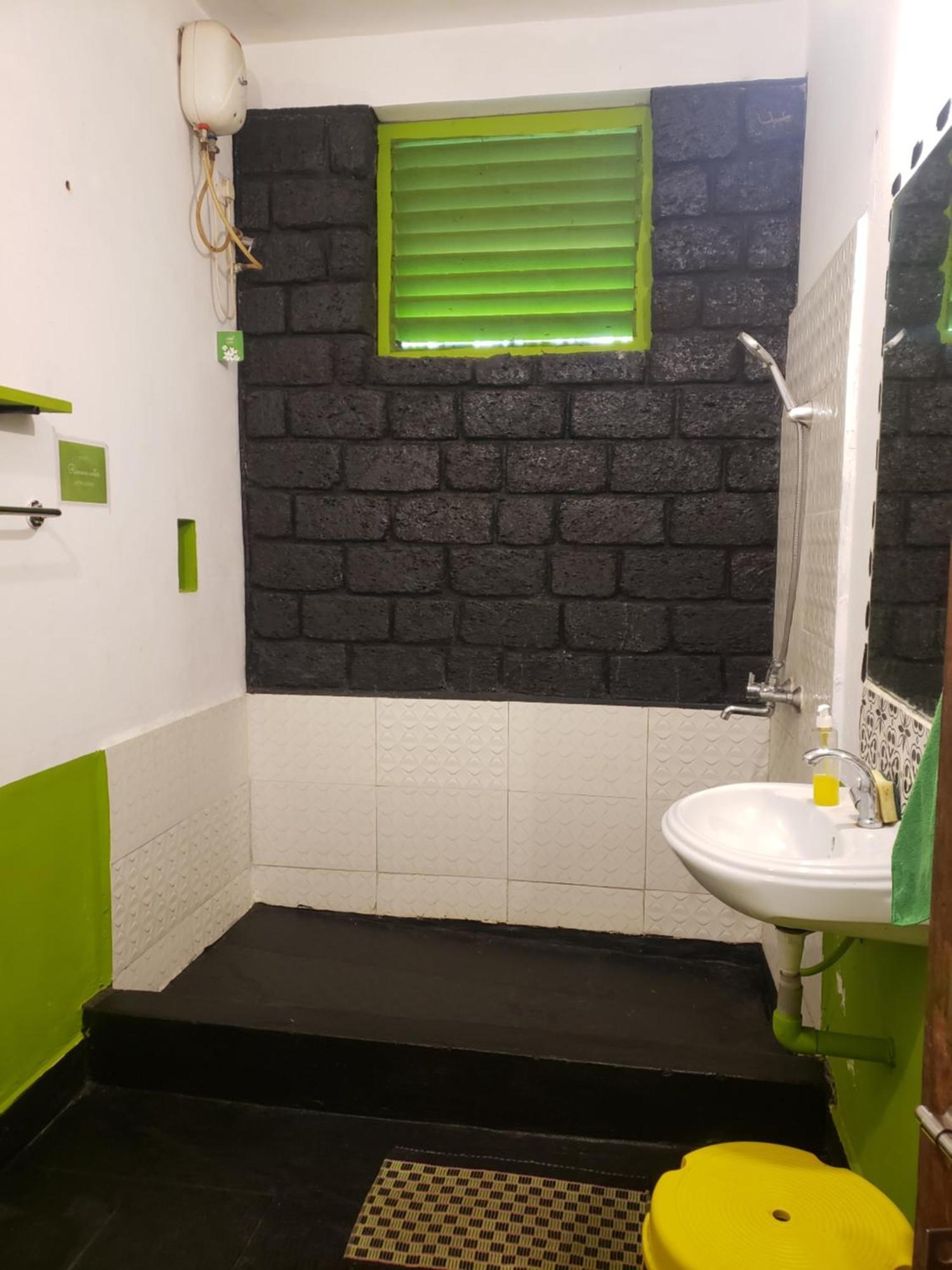 Laxmi Happy Home In Querim Goa ภายนอก รูปภาพ
